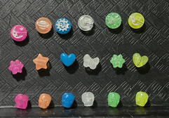 glow in the dark beads